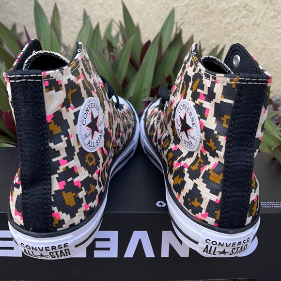 CONVERSE CTAS HI WMNS - Picture 14 of 16